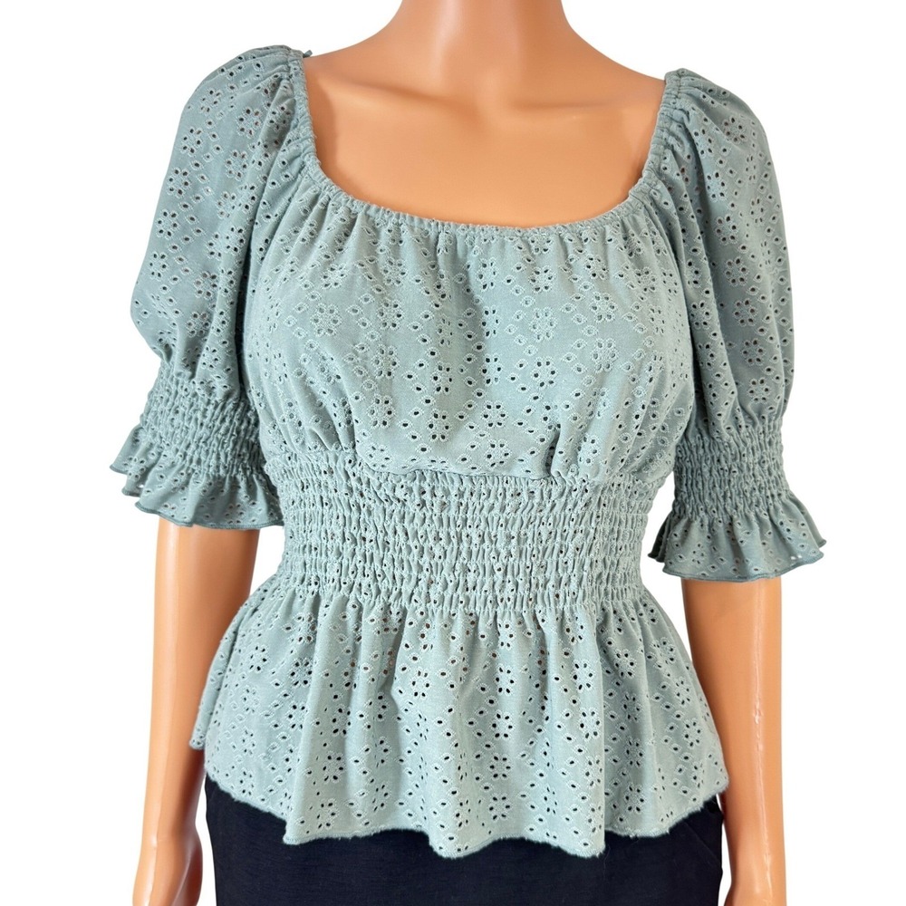 Urban Romantics‎ Sage Green Eyelet Smocked Peplum Top Puff Sleeve Square Neck M